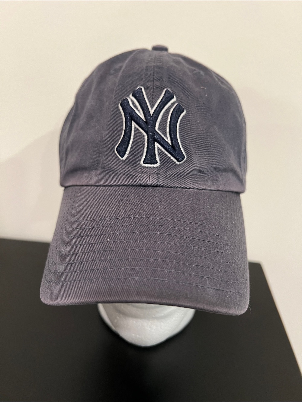 The Franchise New York Yankees Classic  Baseball Hat Size Medium